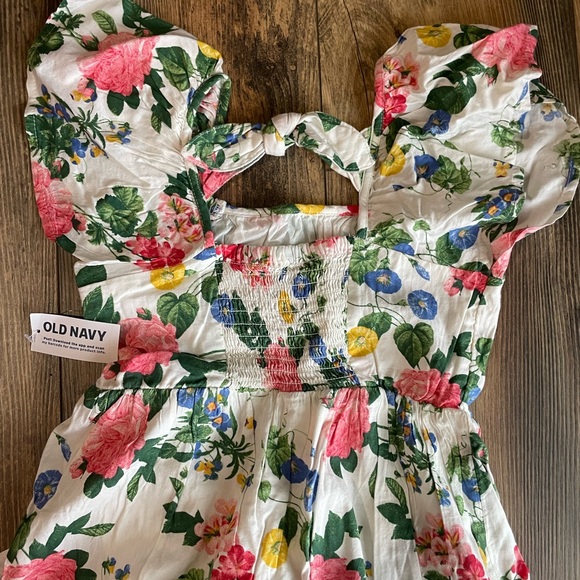 Girls size 8 floral dress from Old Navy - Picture 2 of 4